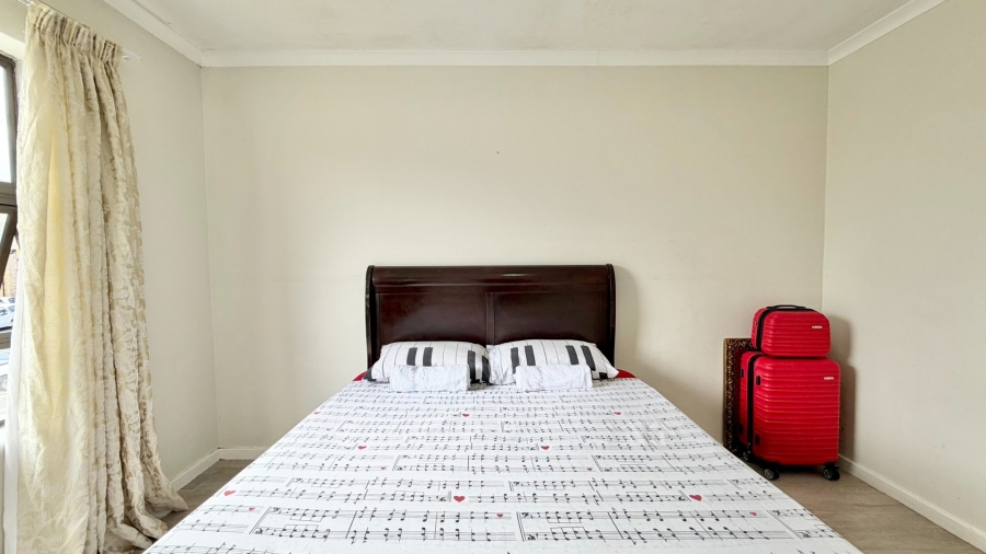 2 Bedroom Property for Sale in Fairview Golf Estate Western Cape